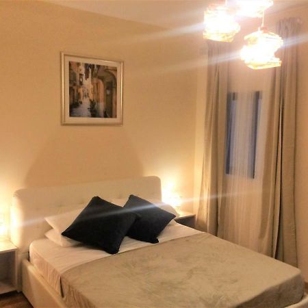 Higlander Apartments 멜리에하 외부 사진